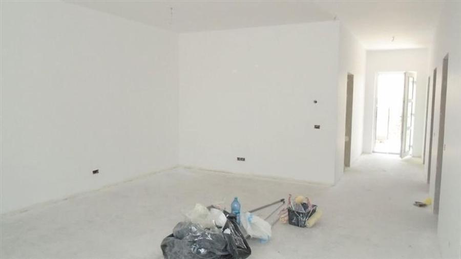 Casa pe Parter Sanandrei - 8