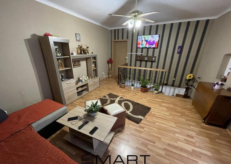 Casa cu doua apartamente si curte zona Turnisor - 7