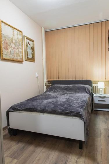 Se inchiriaza apartament cu 2 camere - 1