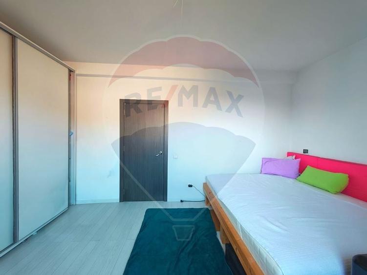 Casă cu 3 camere, curte și mansardă – Chiajna, str. Luceafarului - 9