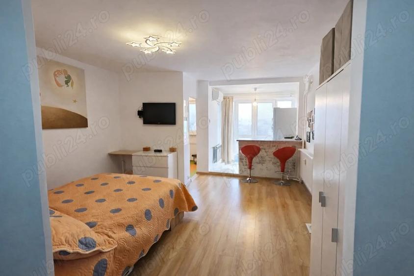 Garsoniera mobilata, etaj 5 10, metrou 500 m, vedere deschisa - 1