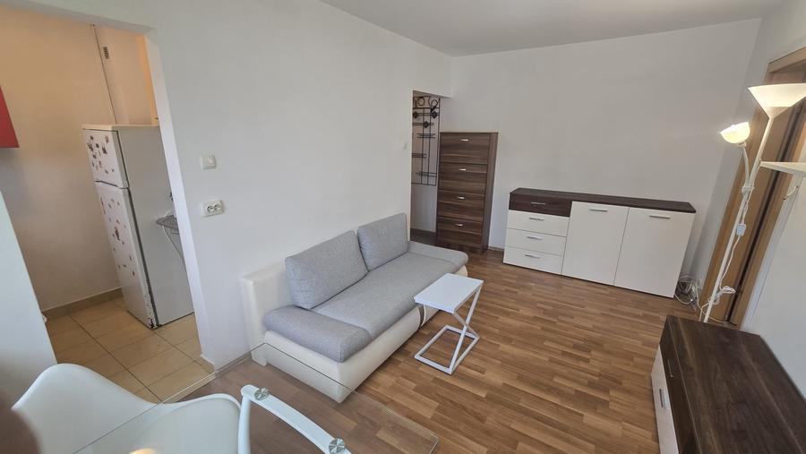 Apartament cu 2 camere in zona Sagului, etaj I - 8