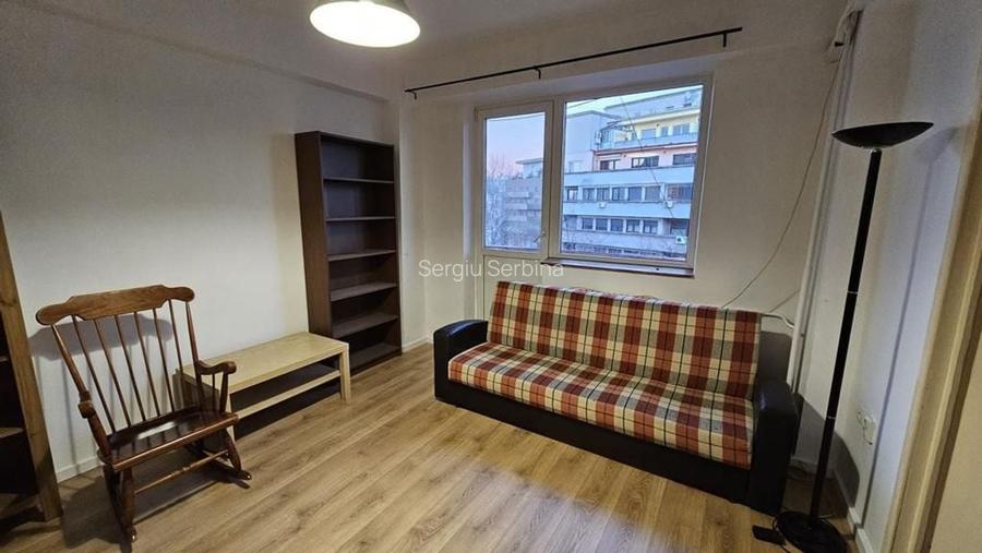 Apartament cu 2 camere semidecomandat în Armeneasca Apartament cu 2 camere semidecomandat în Armeneasca