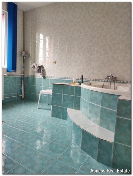 Vilă pe malul lacului Siutghiol, lângă parc - 4