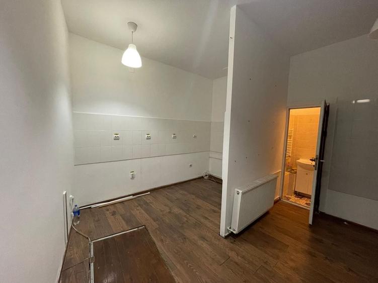 Spațiu comercial stradal – Pache Protopopescu – vitrină la stradă - 6