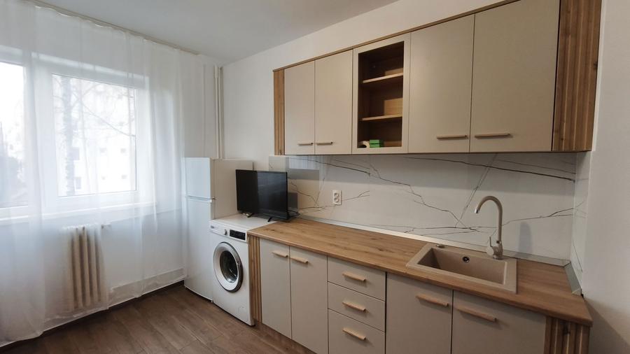 12 RATE Camera de camin complet renovata - 5