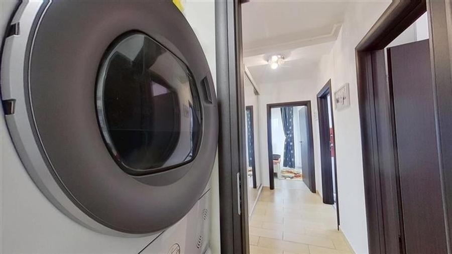 3 camere,decomandate,terasa 42 mp, mobilat,echipat,parcare,Tractorul,Brasov:3D! - 10