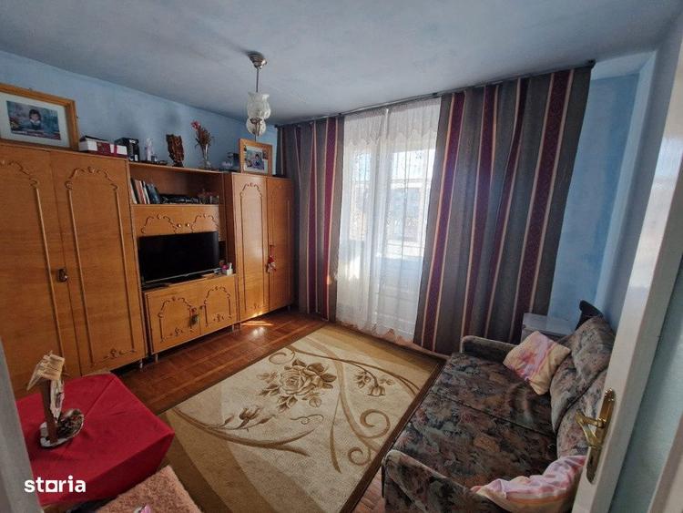 Apartament de 3 camere, decomandat, 66 mp., zona Sens. - 3