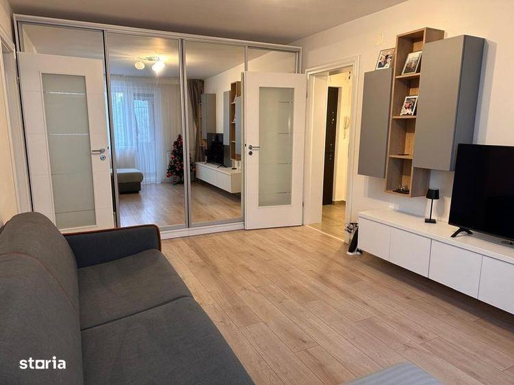 Vand apartament 2 camere decomandat - 2