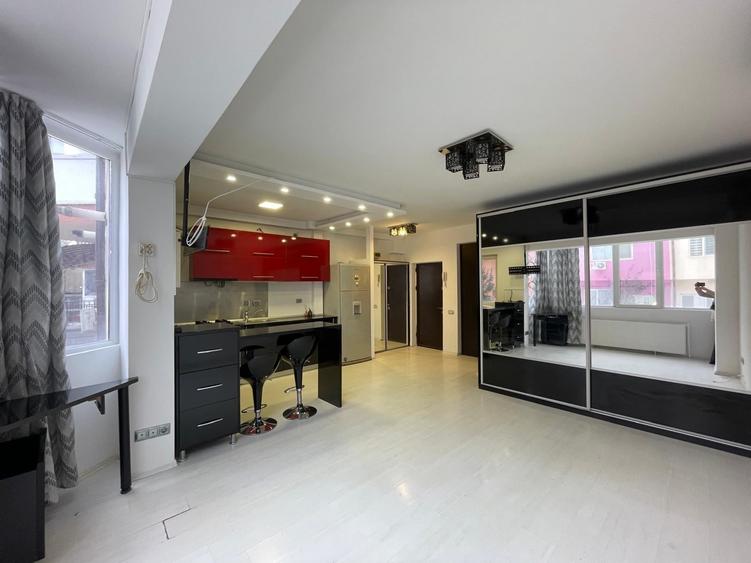 BERCENI STRADA LUICA-MOBILATA SI UTILATA-LIBERA - 7