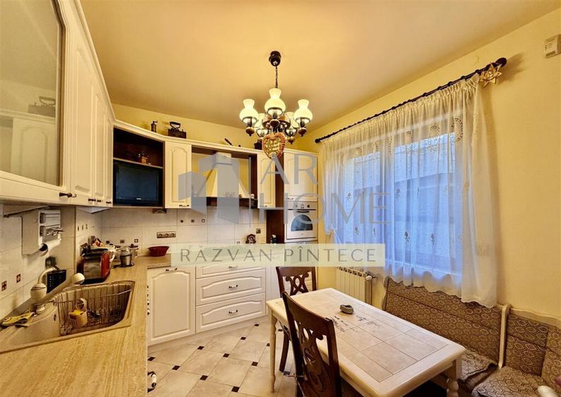 Vila D P 1E, 11 camere, Bulevard, Ploiesti - 1