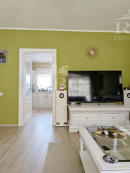 Casa cuplata finisata cu teren 300 mp Floresti str. Narciselor - 35