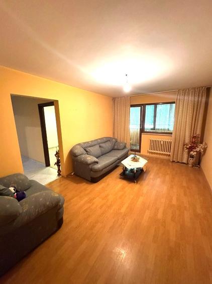 boema-3 camere,circular,parter cu balcon - 6