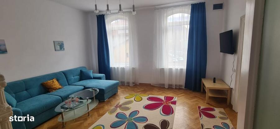 Apartament cu 4 camere în Centrul Civic