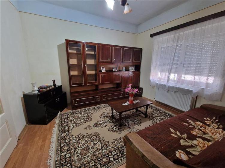 Resita Casa la cheie si Garaj - 6