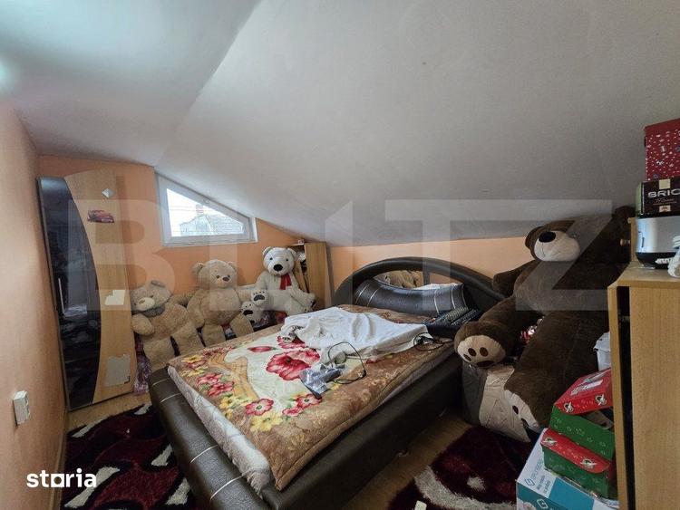 Casă cu 9 camere cu Teren 392 Mp în Turda