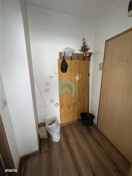 Garsoniera Toamnei, Brasov - 1