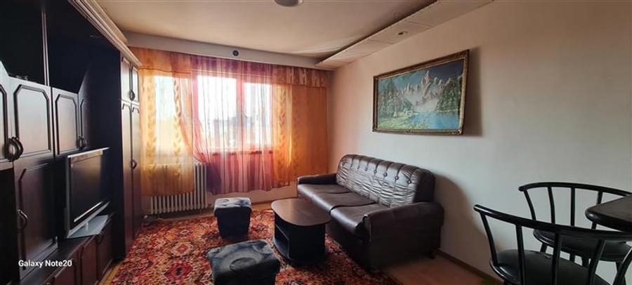 Garsonieră decomandată, mobilată în Grădiște