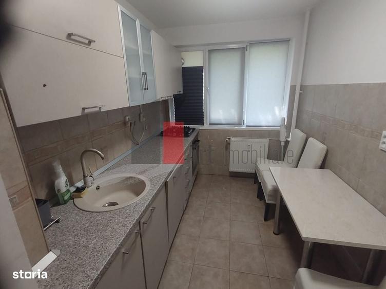 Apartament cu 2 camere semidecomandat în Dristor