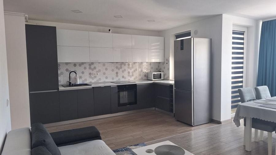 Apartament cu 2 camere semidecomandat în Unirii