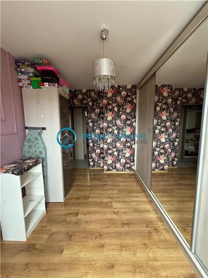 Apartament cu 3 camere decomandat, mobilat în Ultracentral