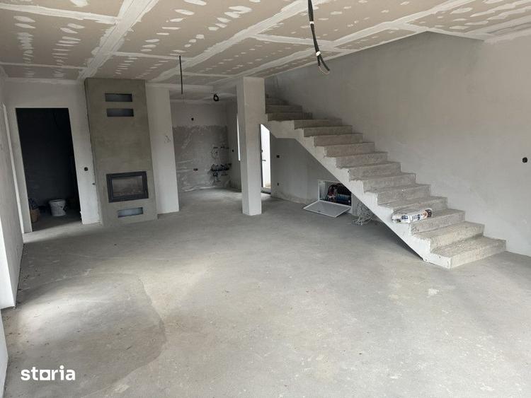 Casă cu 4 camere cu Teren 886 Mp în Sava
