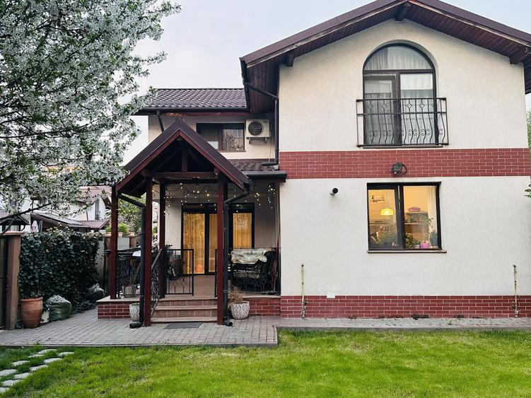 Casă individuală cu 4 camere cu Canalizare în Chiajna