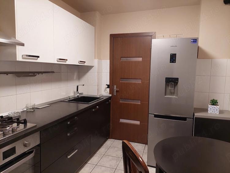 Apartament cu 2 camere decomandat în Baba-Dochia