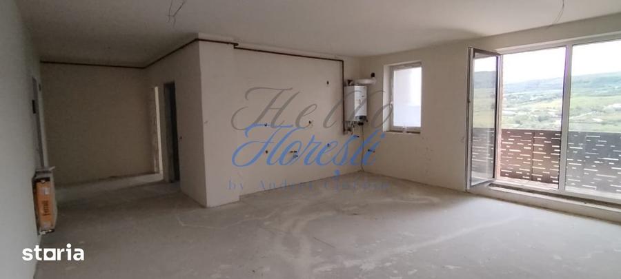 Apartament cu 2 camere semidecomandat în Central — fotografia 1