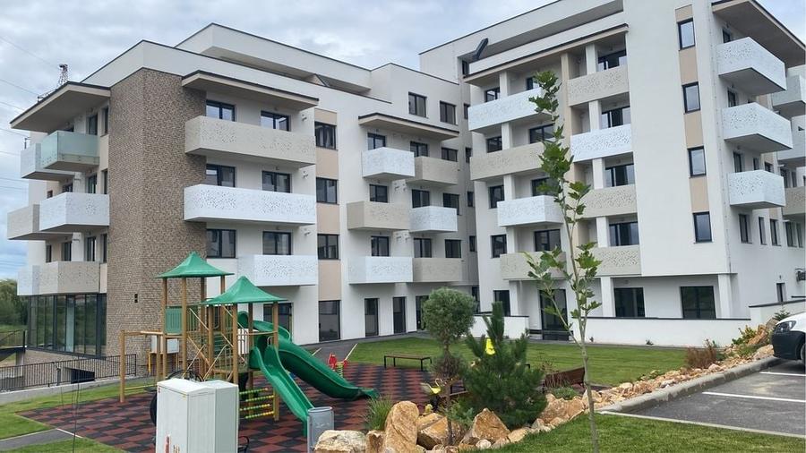 Apartament cu 3 camere în Aeroport