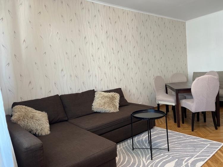 Apartament cu 2 camere semidecomandat, mobilat în Cișmigiu