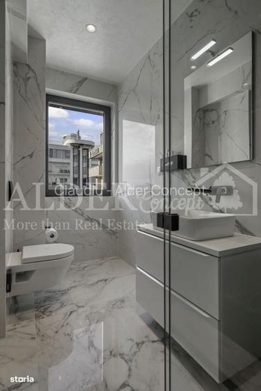 First Mamaia, Crowne Plaza, 3 Camere, Mobilat!