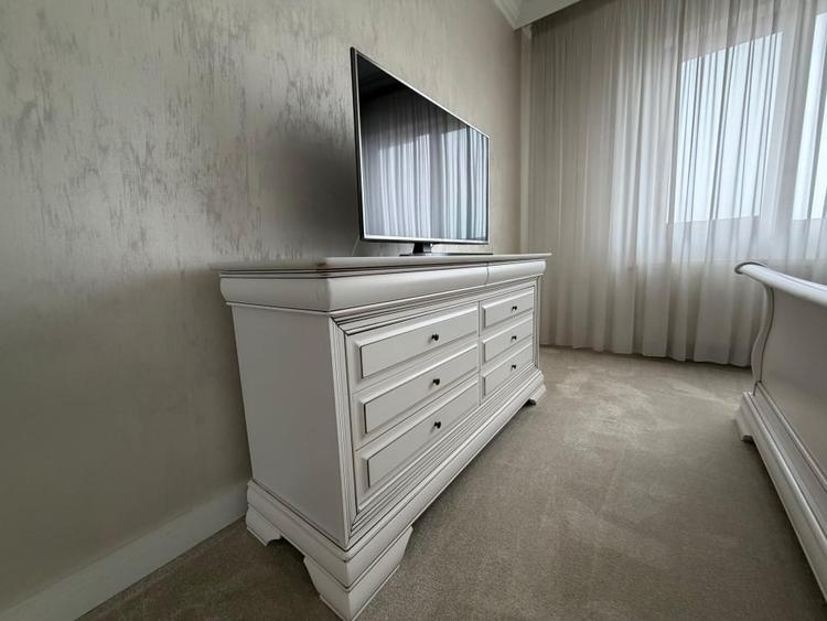 Apartament cu 2 camere semidecomandat, mobilat în Vitan