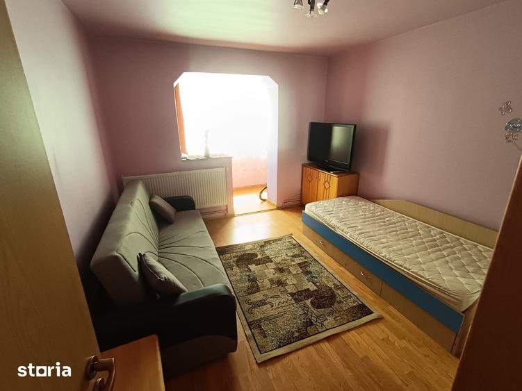 Apartament cu 2 camere decomandat în Ștrand