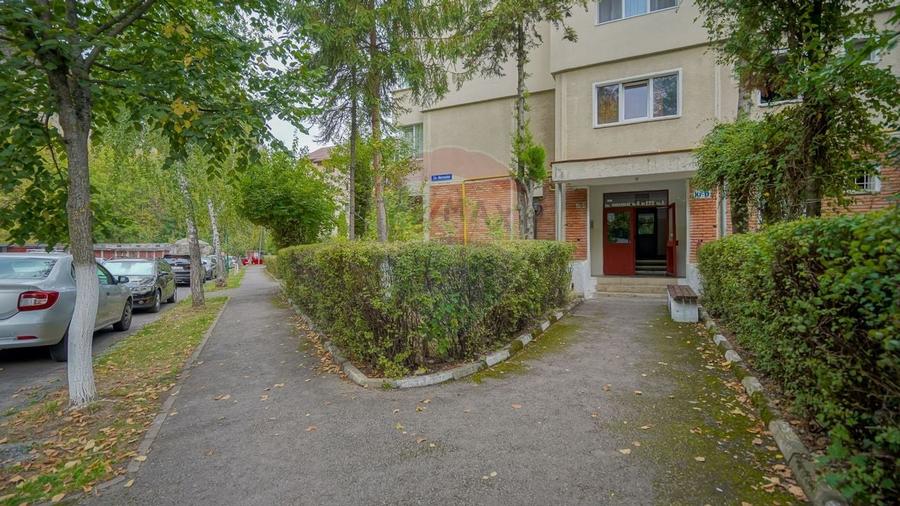 Apartament două camere decomandat la intrare în Răcădău! - 22