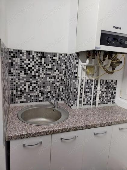 Proprietar - Apartament 3 camere decomandat, centrala, clima, zona Aradului - Piata Verde - 5