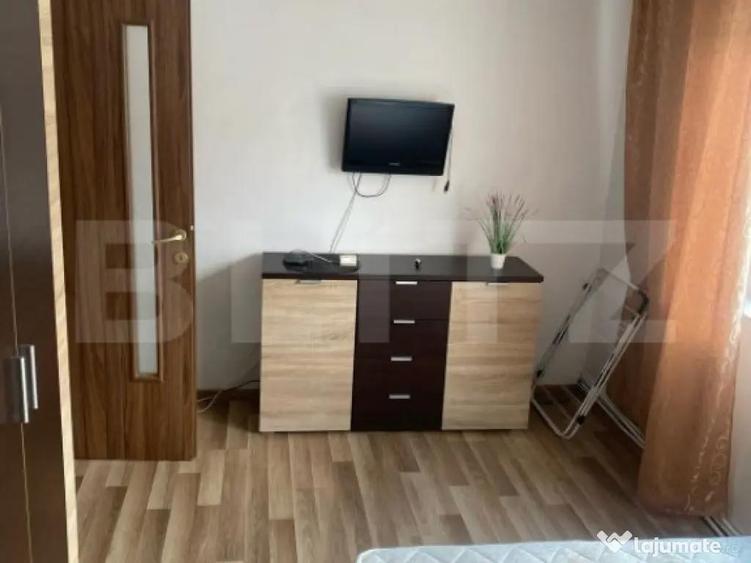 Apartament de vanzare, cu 2 camere, 50 mp, zona Decebal - 7