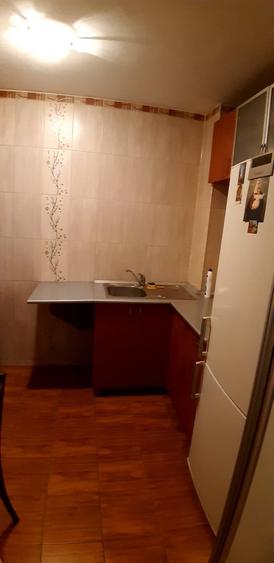 Tineretului -metrou, parc- centrala proprie - 12