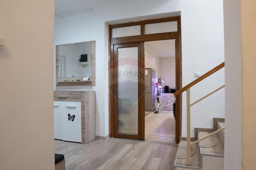 DE VANZARE Reședință Premium cu Piscină și Teren Generos – Sat Roșu - 49