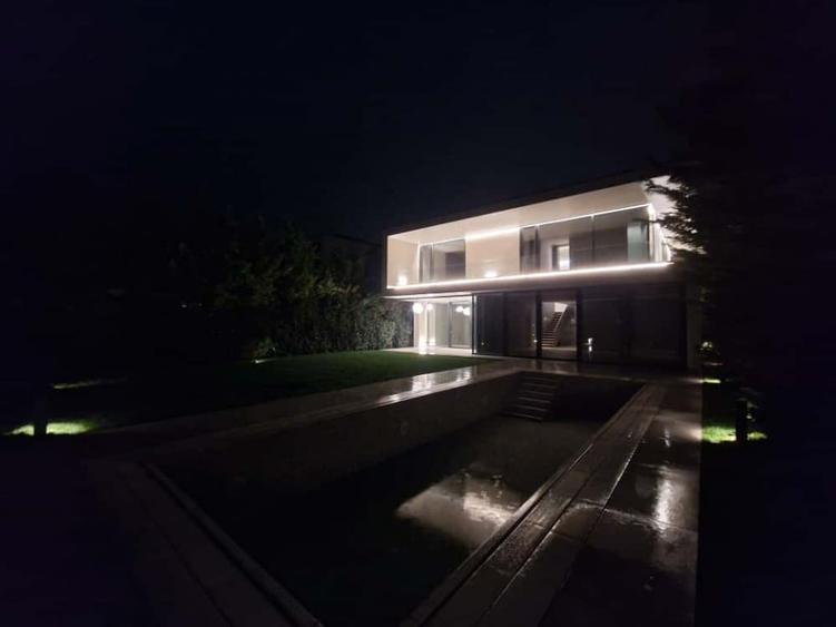 De Vanzare! Vila (P+1E) de lux cu piscina langa padurea Baneasa - 3