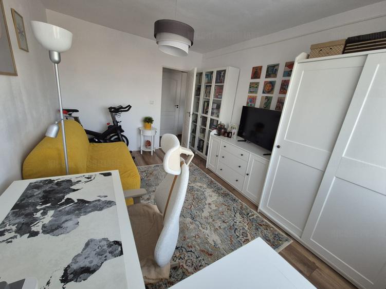  Apartament 3 camere - complet mobilat si utilat - Calea Sagului - 98.000 euro  - 7