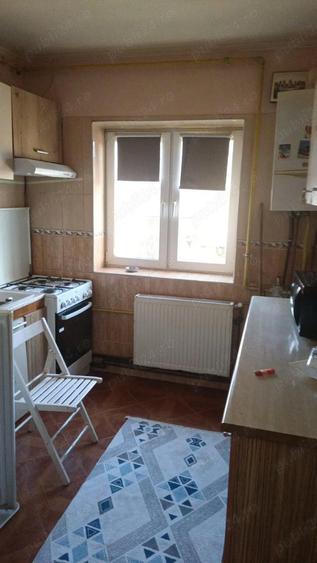 apartament 57 mp doua camere etaj 1 beci ?i parcare mobilat - 4