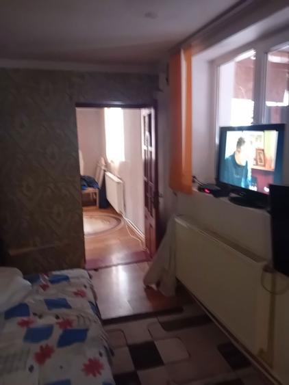 Vand casa in centru - 4