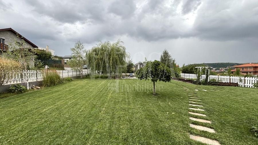 Casa o camera de vanzare in Chinteni - 6