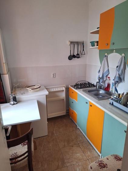 Inchiriez garsoniera Sinaia - 6