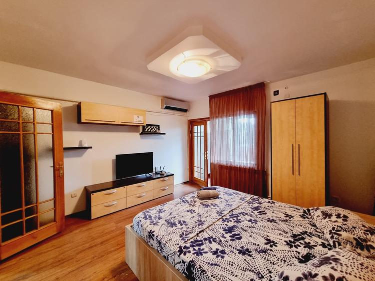 Apartament cu o camera, Mazepa 1, CT, Ac, mobilat si utilat ! - 1