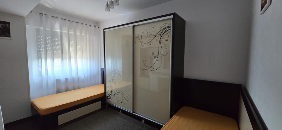 Primo/ inel 2 , 3 camere , 2 grupuri sanitare - 5