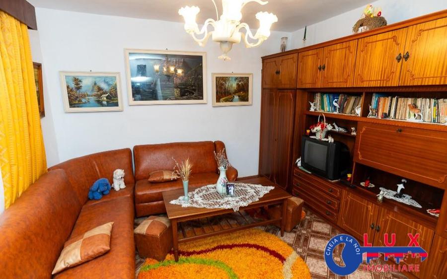ID 6710 EXCLUSIVITATE Casa la sol de vanzare *Com. Niculitel - 5