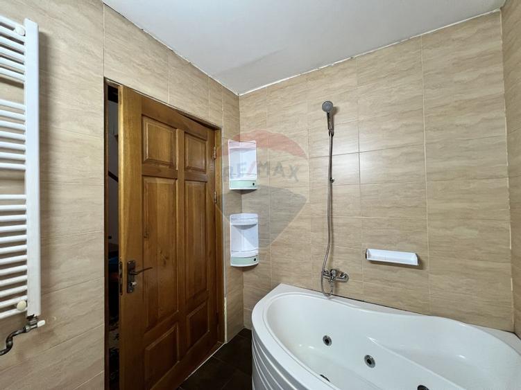 Casa de lemn cu teren generos de 1312 mp de vanzare in Fundulea - 20