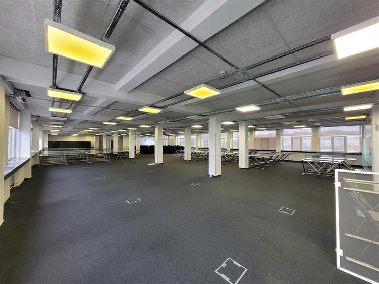 Vanzare cladire pretabil clinica - Republica - 3